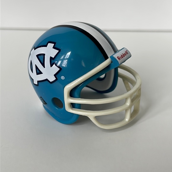 North Carolina Tar Heels NCAA Vintage Pocket Pro Mini Riddell Football Helmet